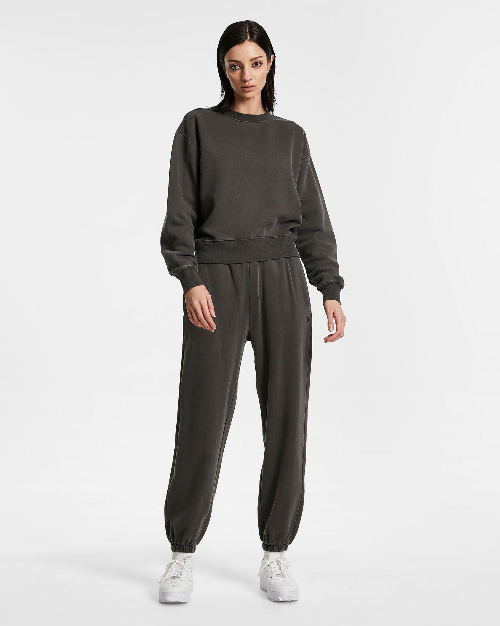 3 X 4 KLASSIC CREW CHARCOAL Female Product Image