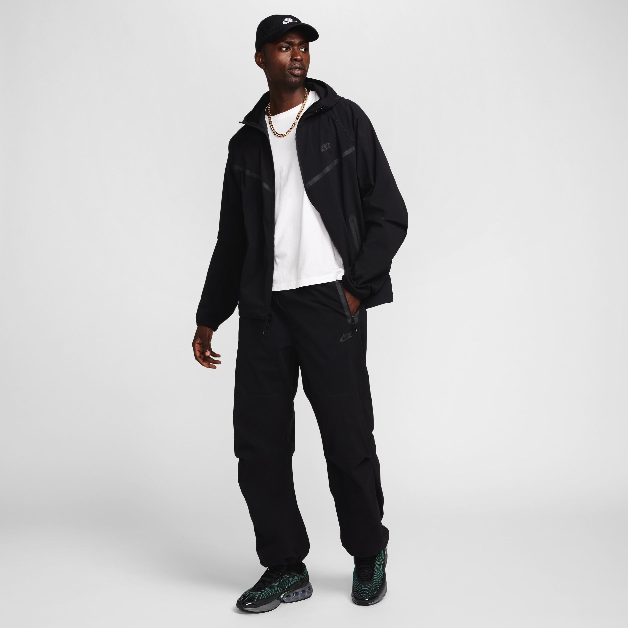 Nike Men's Tech Woven Oversized Pants Product Image