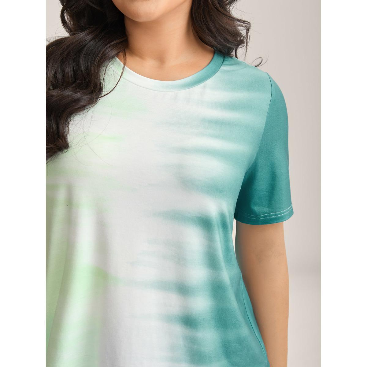 Plus Size Tie-Dye Round Neck T-Shirt Multicolor Women Non Round Neck Everyday-Casual T-shirts BloomChic 30/6X Product Image