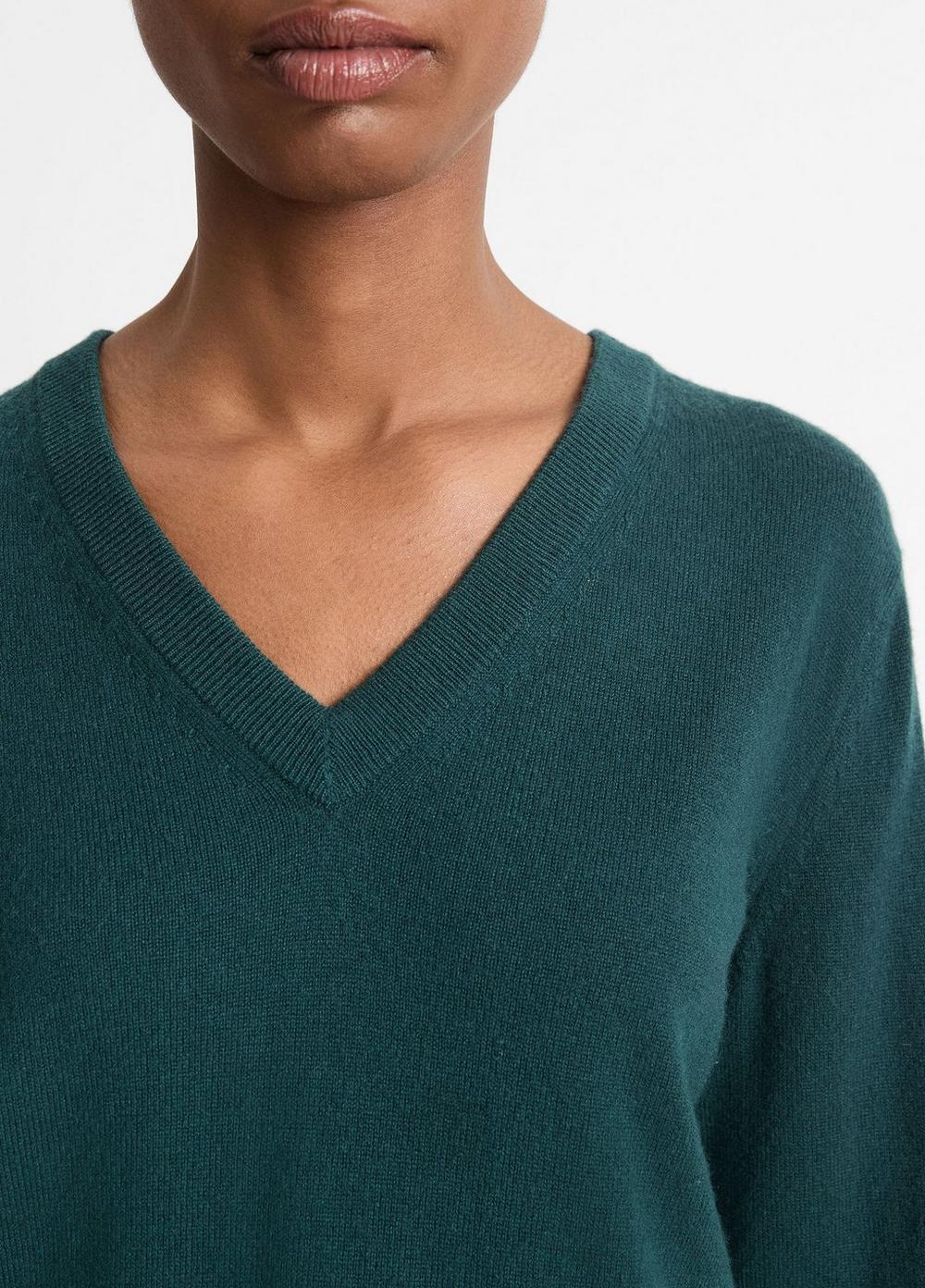 Cashmere Casual V-Neck Sweater Product Image