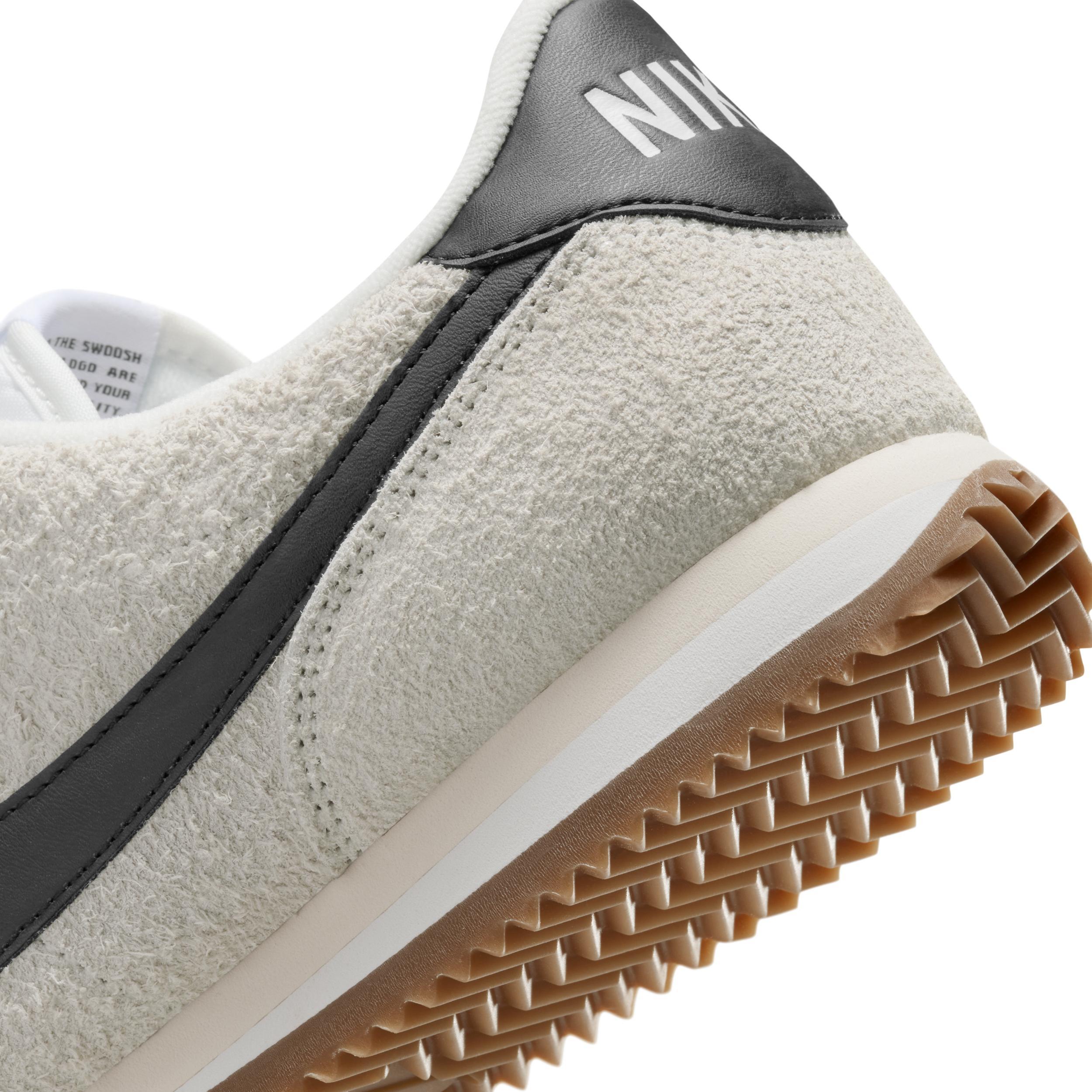 Nike Women's Cortez Vintage Suede Shoes Product Image