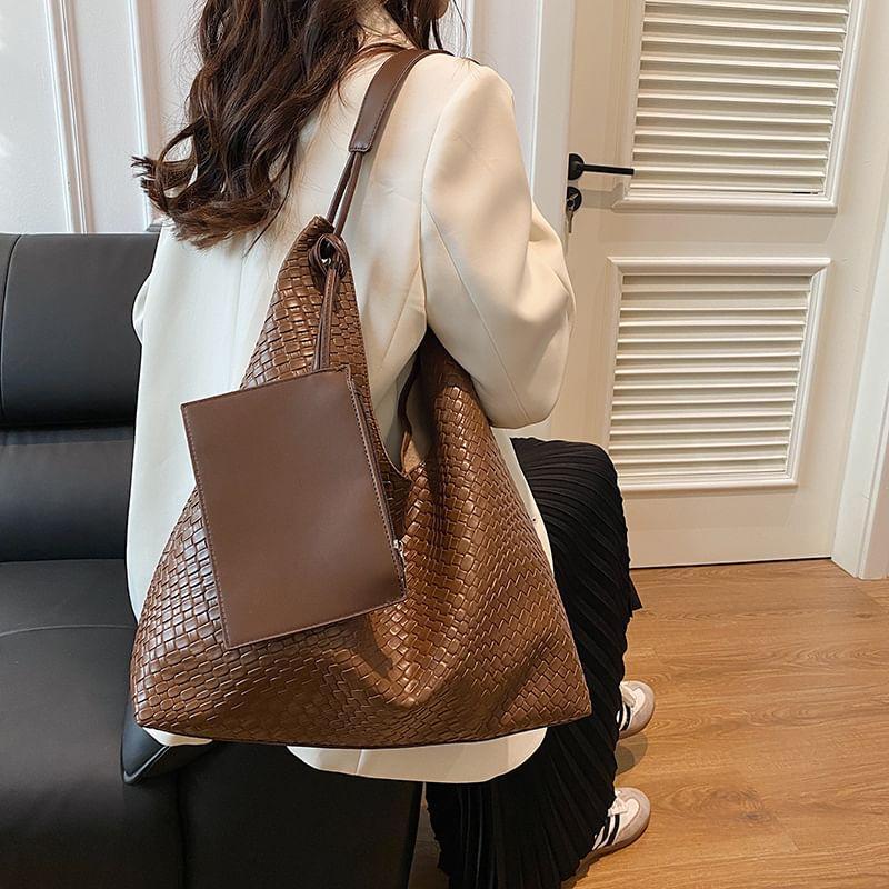 Set: Plain Faux Leather Tote Bag + Pouch Product Image