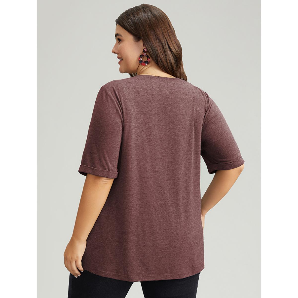 Plus Size Christmas Gingham Patchwork V Neck T-shirt Raspberry Women Leisure Printed Christmas Casual T-shirts BloomChic 30/6X Product Image