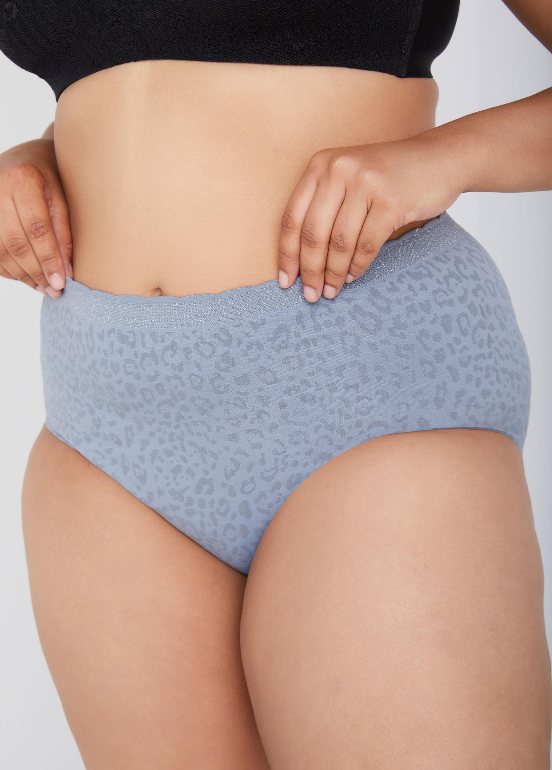 Seamless Leopard Jacquard Briefs Product Image