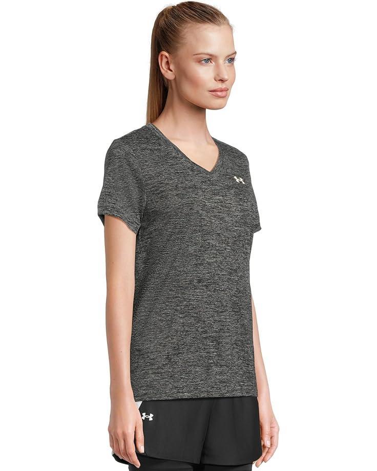 UA Tech™ Twist V-Neck Product Image