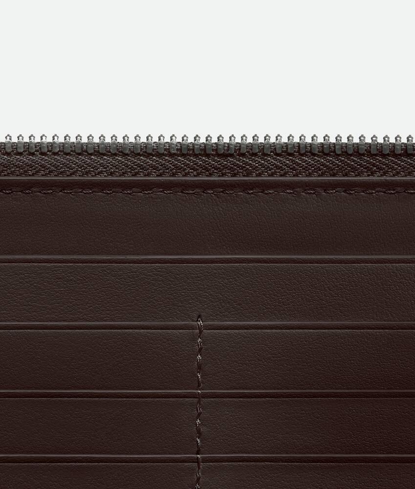 Men's Intrecciato Zip Around Wallet in Fondant Product Image