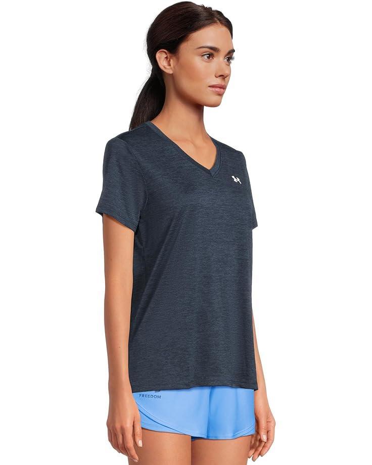 UA Tech™ Twist V-Neck Product Image
