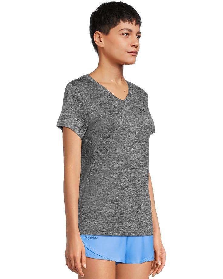 UA Tech™ Twist V-Neck Product Image