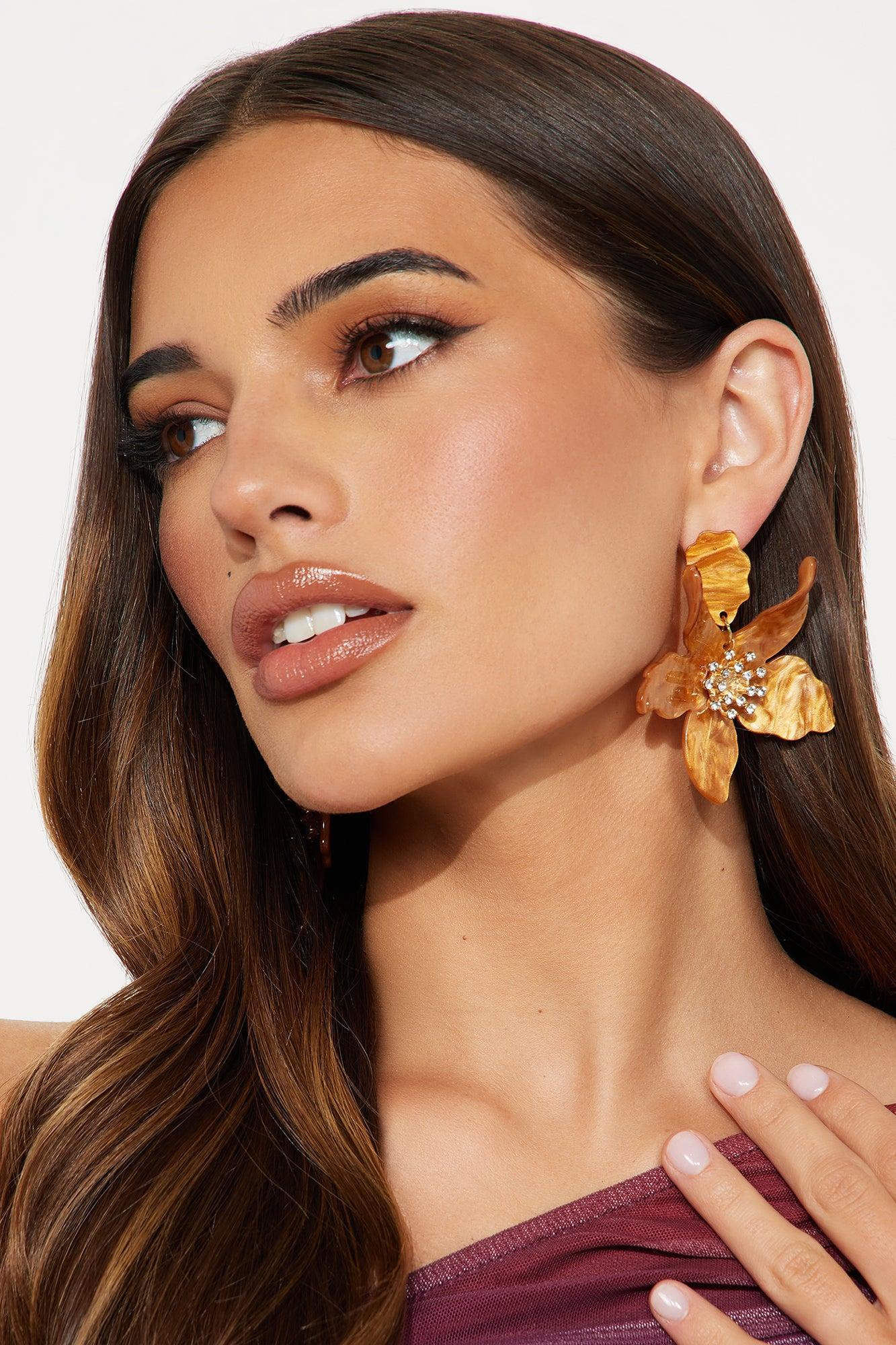 Smooth Bloom Earrings - Brown Product Image