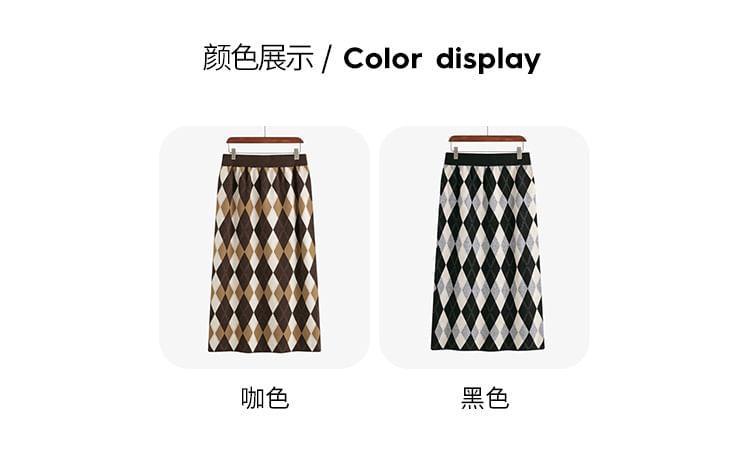 High Waist Argyle Knit Maxi Straight Skirt Product Image