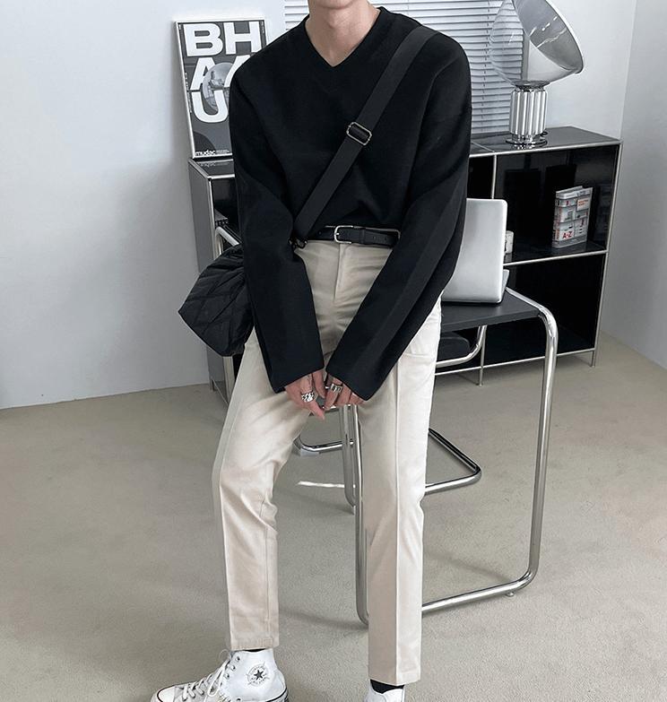 RT No. 3139 V-NECK LONGSLEEVE SHIRT Product Image