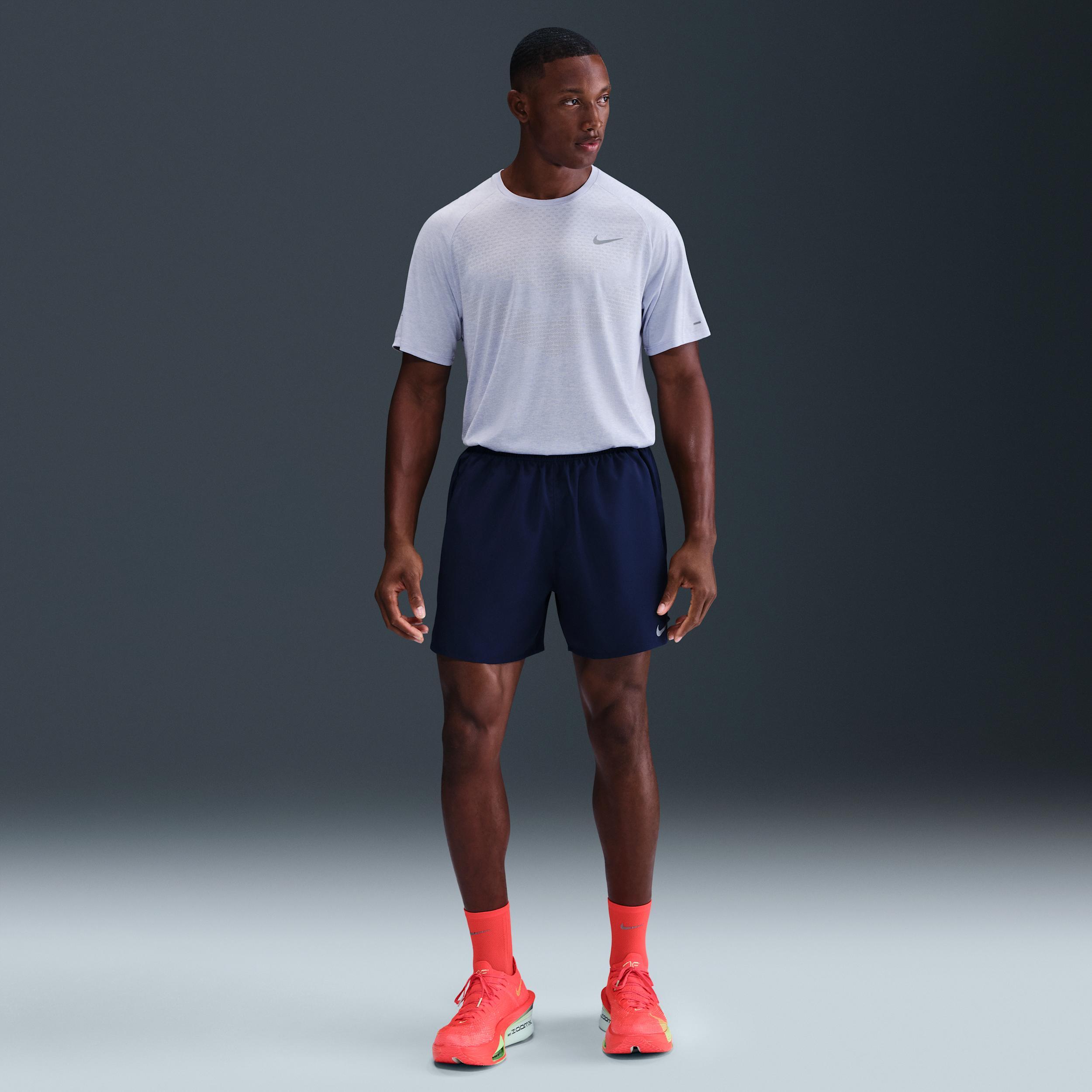 Nike Stride Men's Dri-FIT ADV Short-Sleeve Running Top Product Image