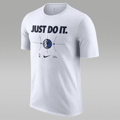 Dallas Mavericks Essential Nike Men's NBA T-Shirt Product Image