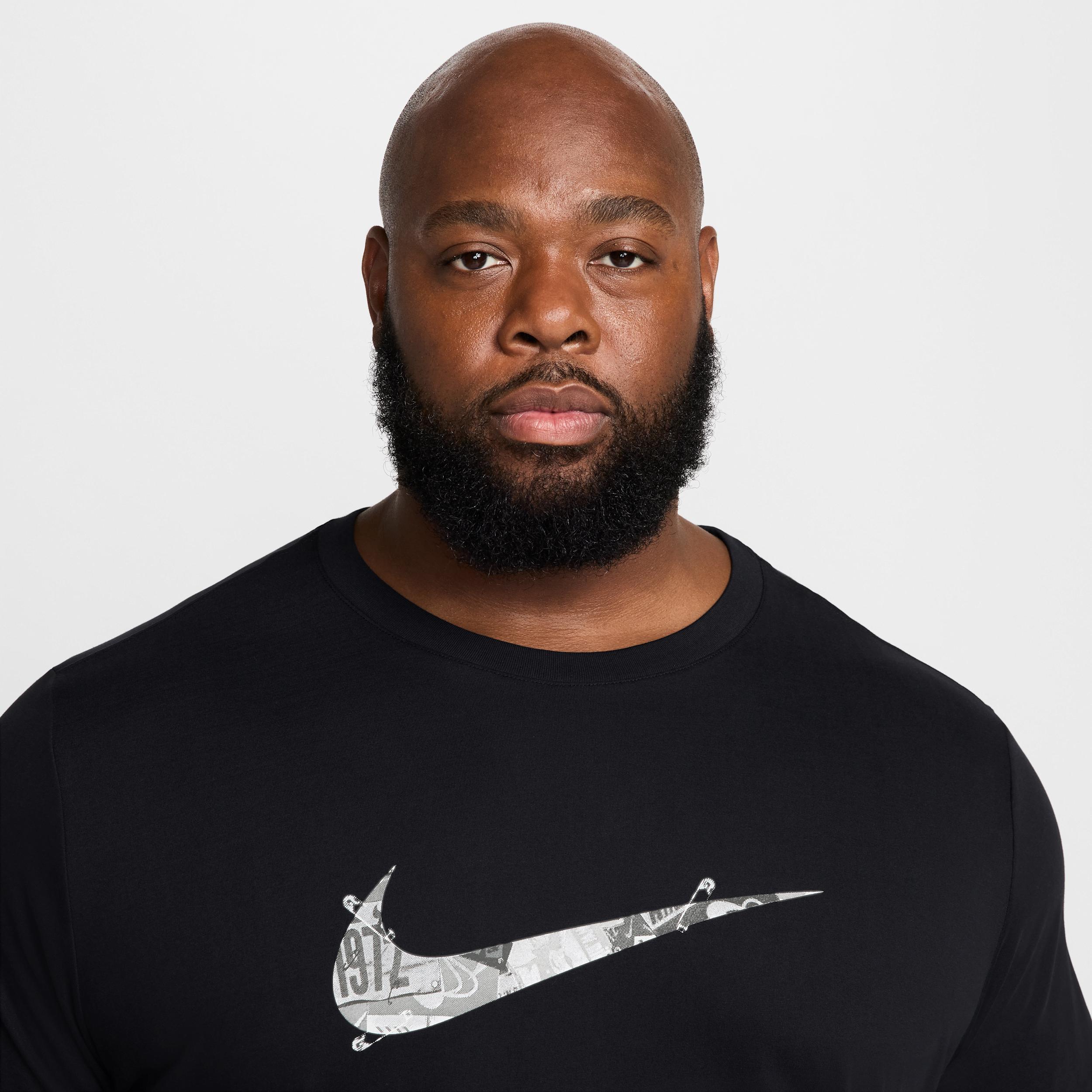 Nike Men's Dri-FIT Running T-Shirt Product Image