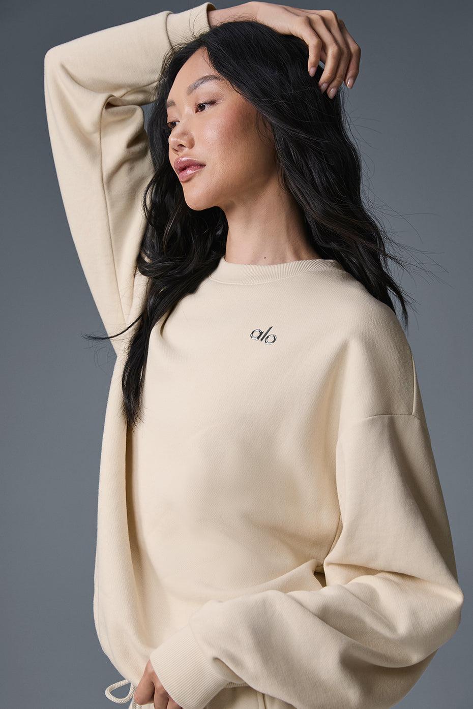 Accolade Crew Neck Pullover - Oat Milk Product Image