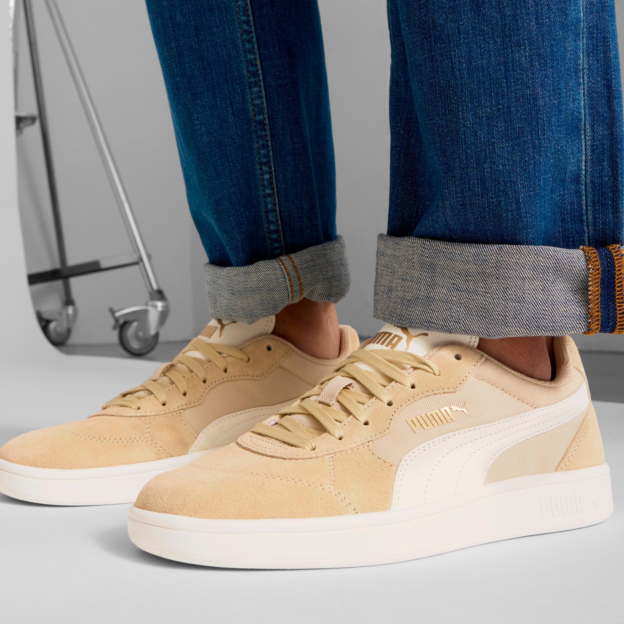 PUMA Astro Play Men's Sneakers Product Image