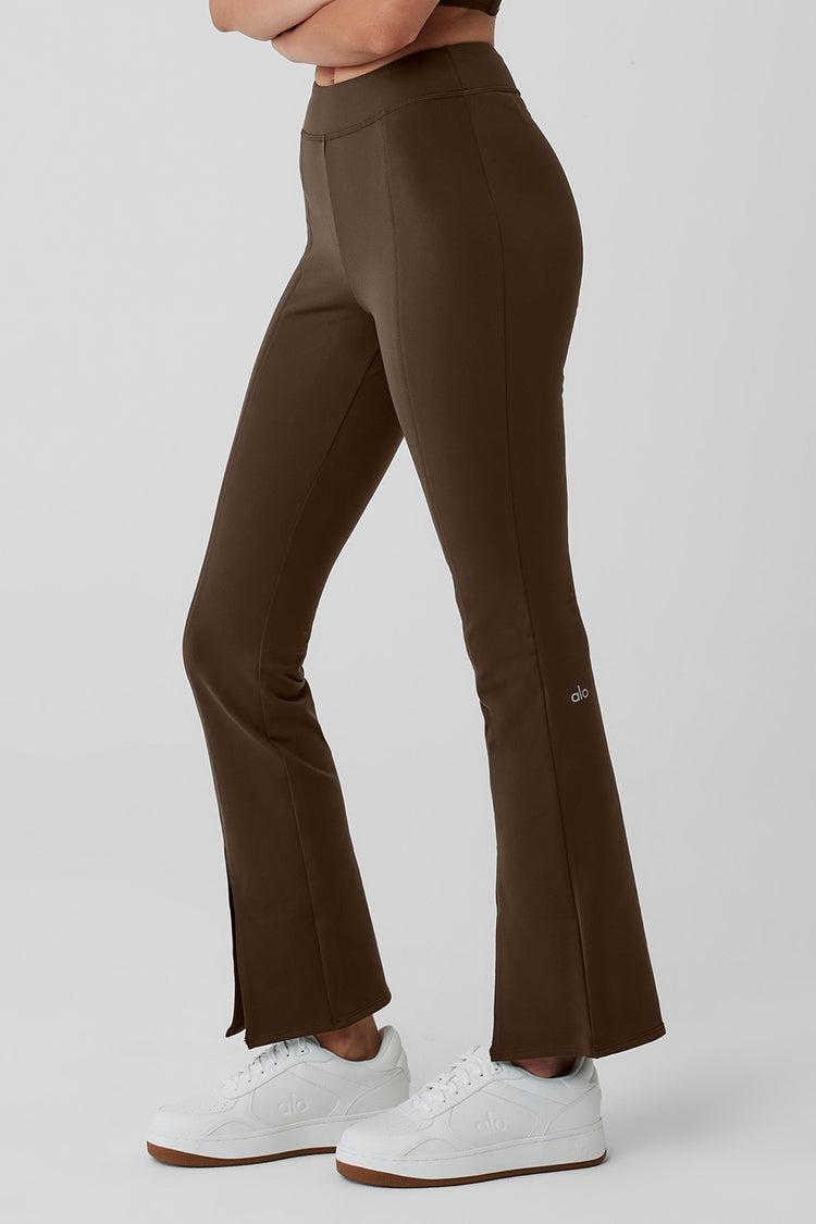 ALO | Airbrush High-Waist 7/8 Flutter Legging Brown Product Image