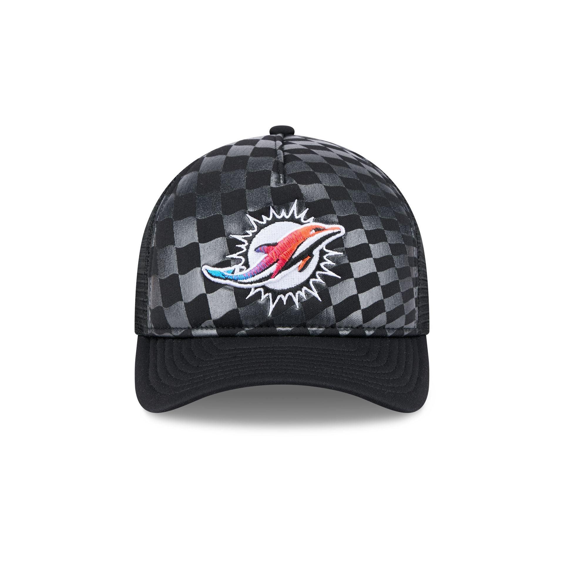 Miami Dolphins Gradient Raceway 9FORTY M-Crown A-Frame Trucker Hat Male Product Image