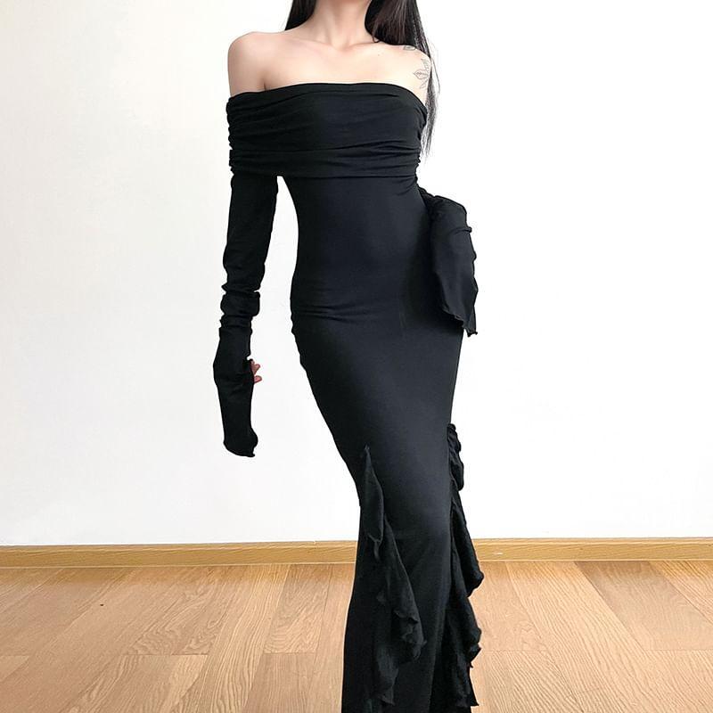 Long-Sleeve Off Shoulder Frill Trim Plain Maxi Sheath Dress Product Image