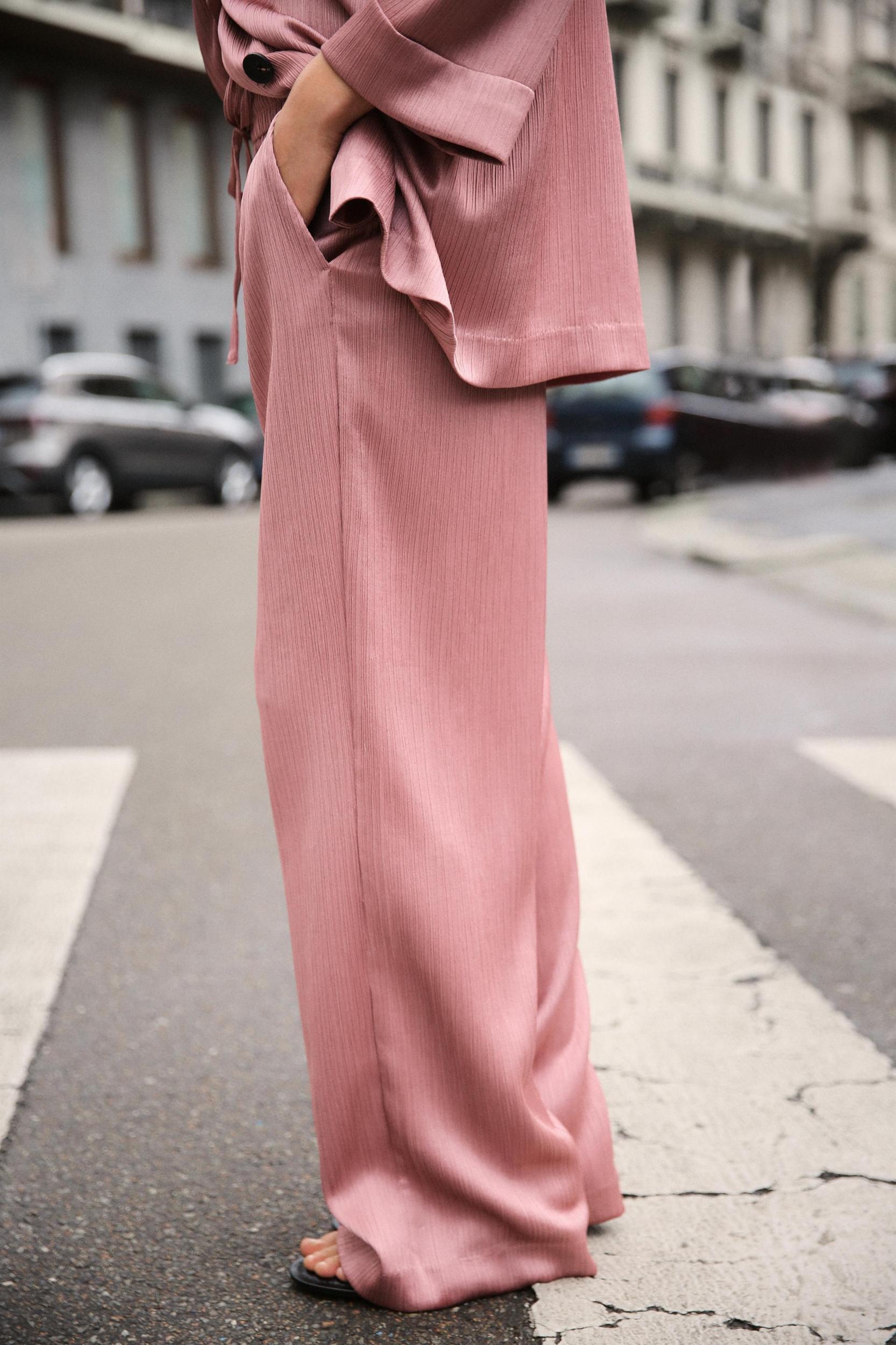 WRINKLE LOOK PANTS Product Image