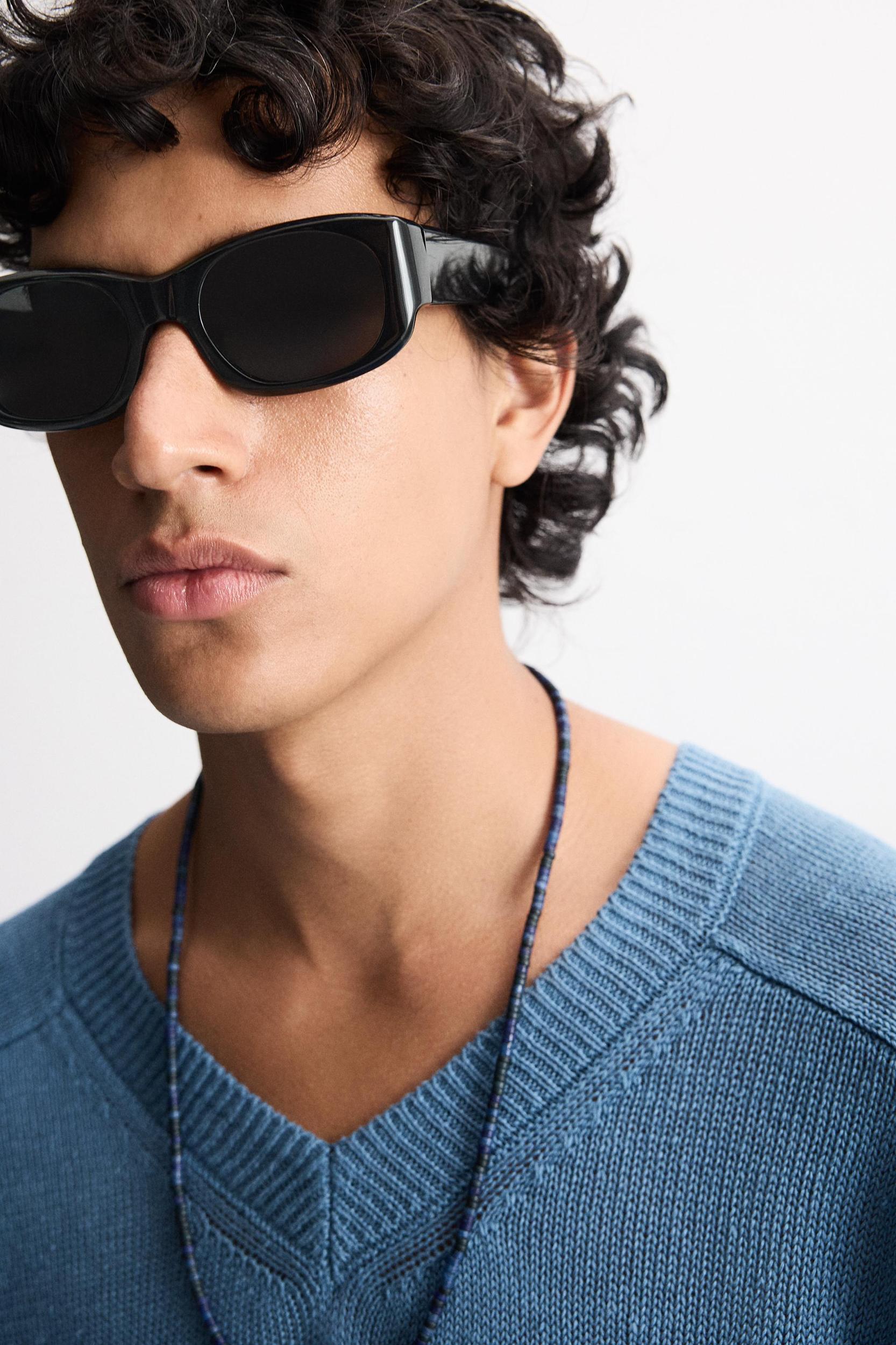 100% LINEN SWEATER Product Image