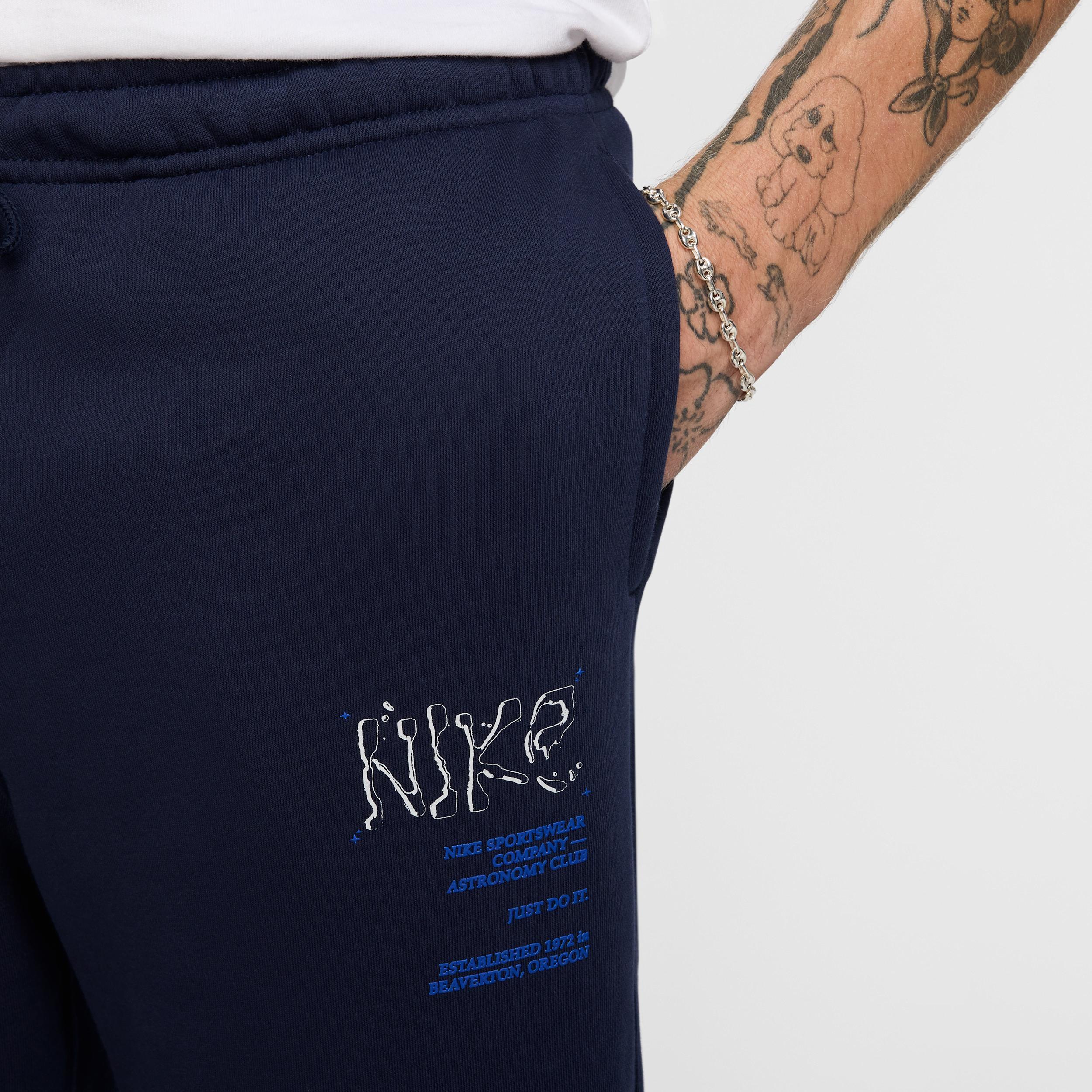 Nike Men's Club French Terry Jogger Pants Product Image