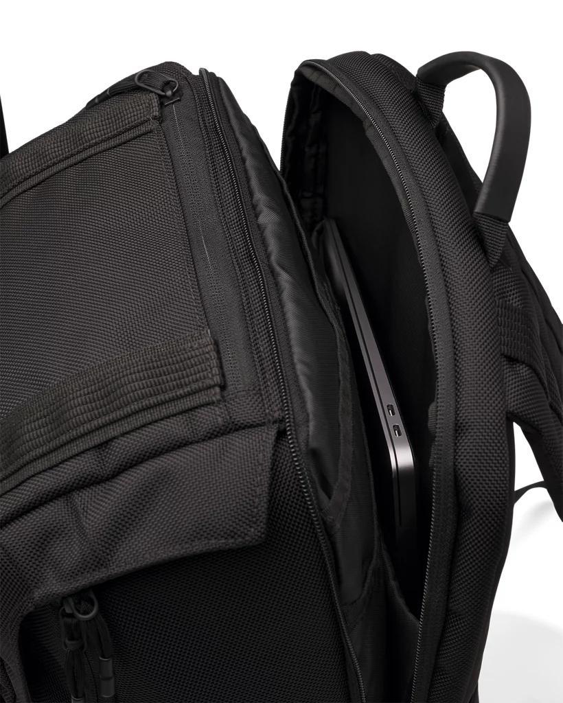 UA Triumph Utility Product Image