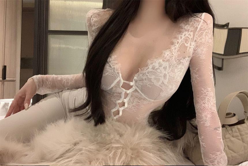 Long Sleeve V-Neck Button Up Lace Crop Top Product Image