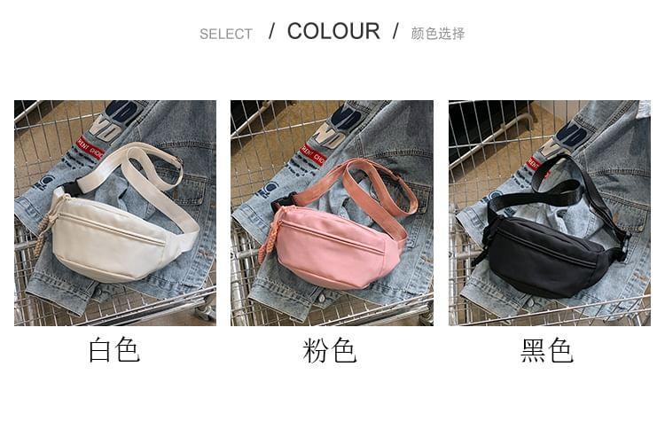 Plain Nylon Belt Bag Product Image