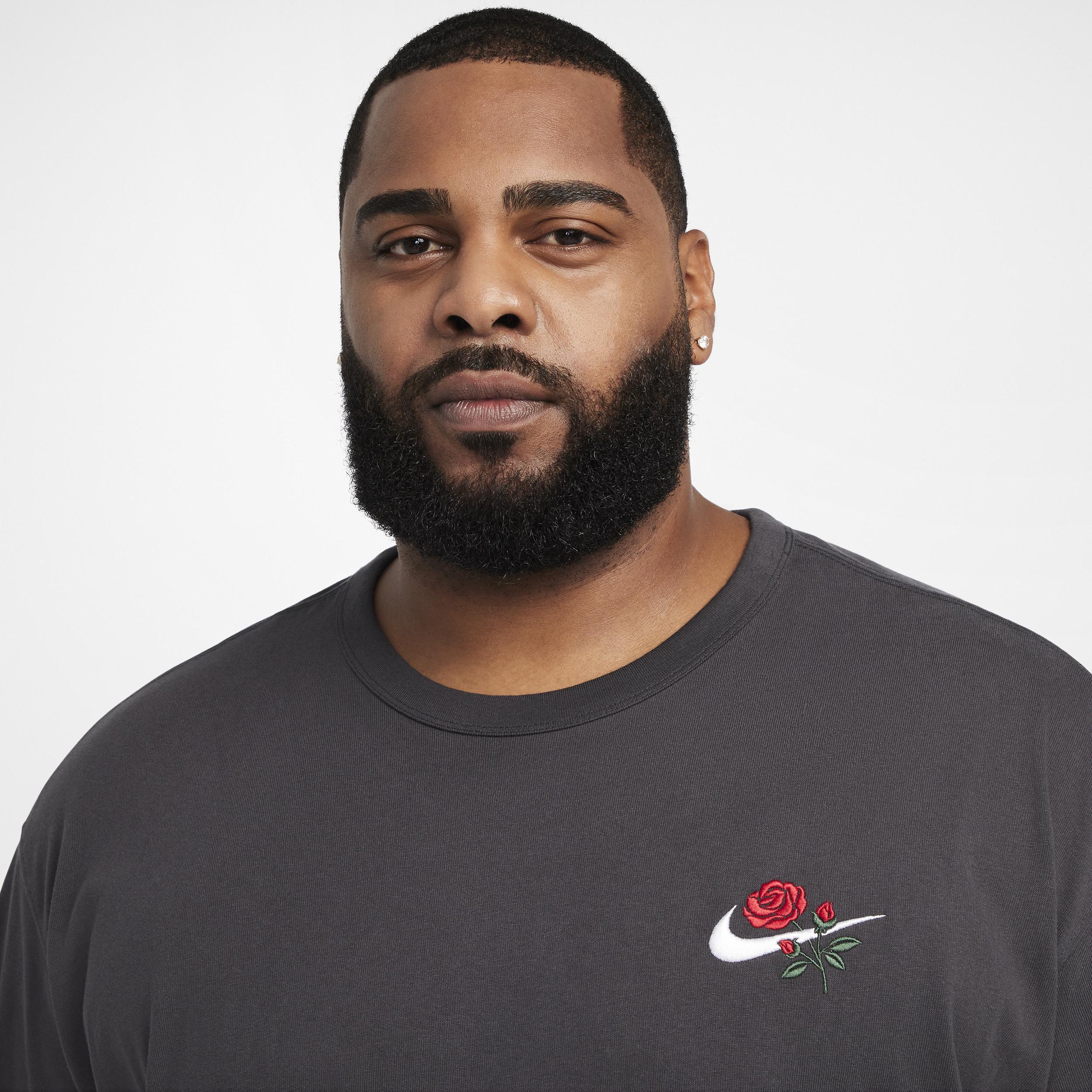 Mens Nike Sportswear Max90 T-Shirt | FZ7975-060 Product Image