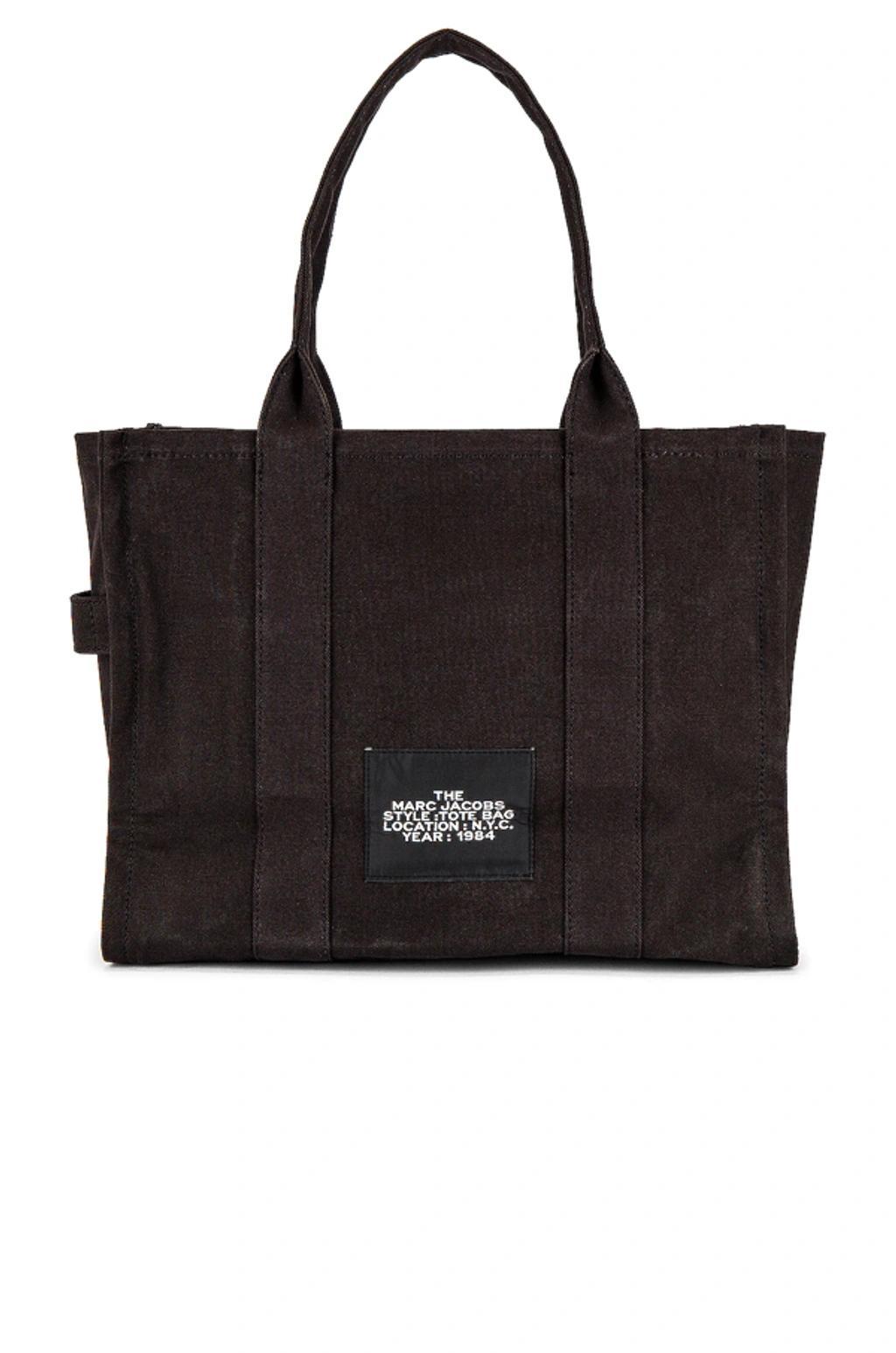 MARC JACOBS The Large Traveler Tote Bag In Black Product Image