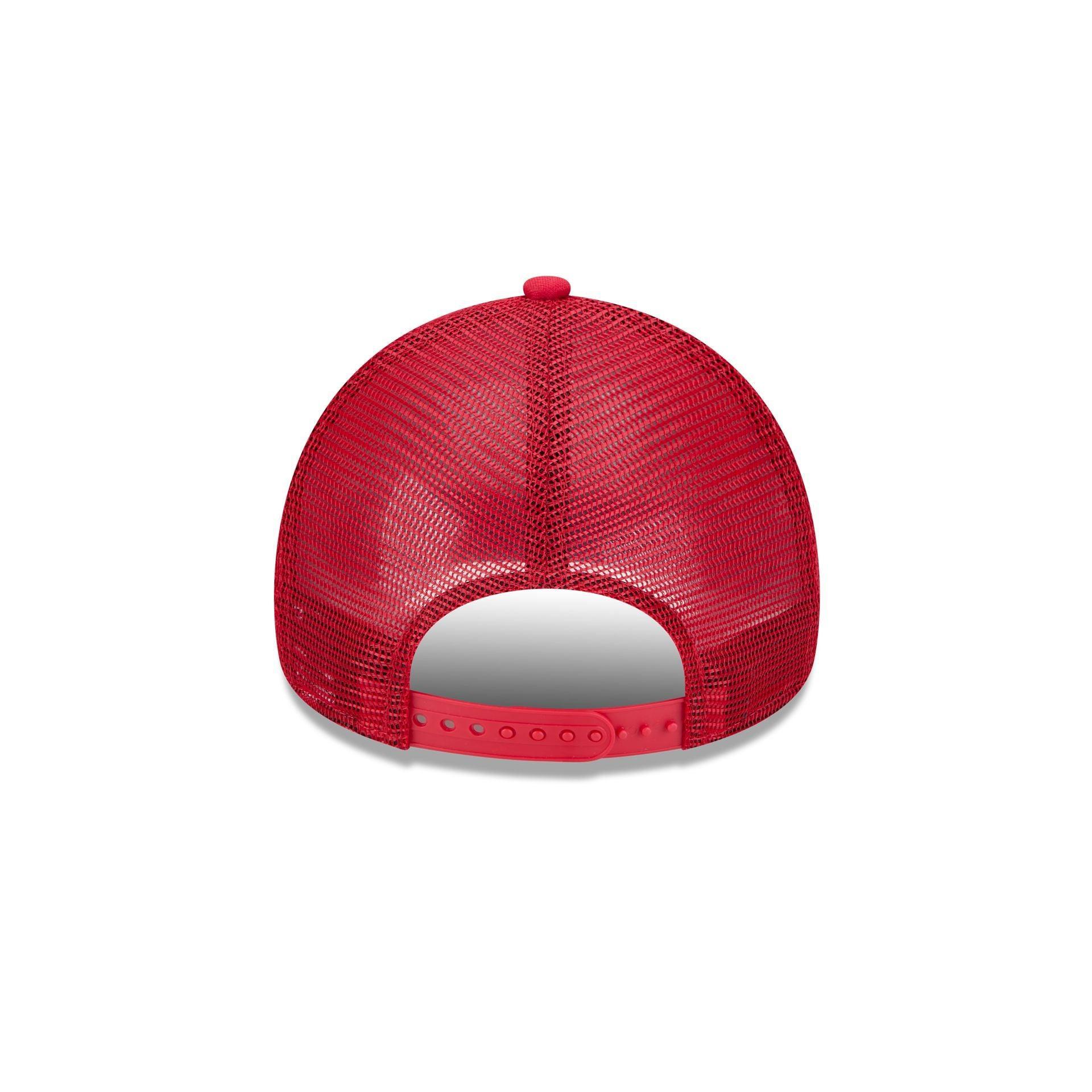 New York Knicks Optic White 9FORTY A-Frame Snapback Hat Male Product Image