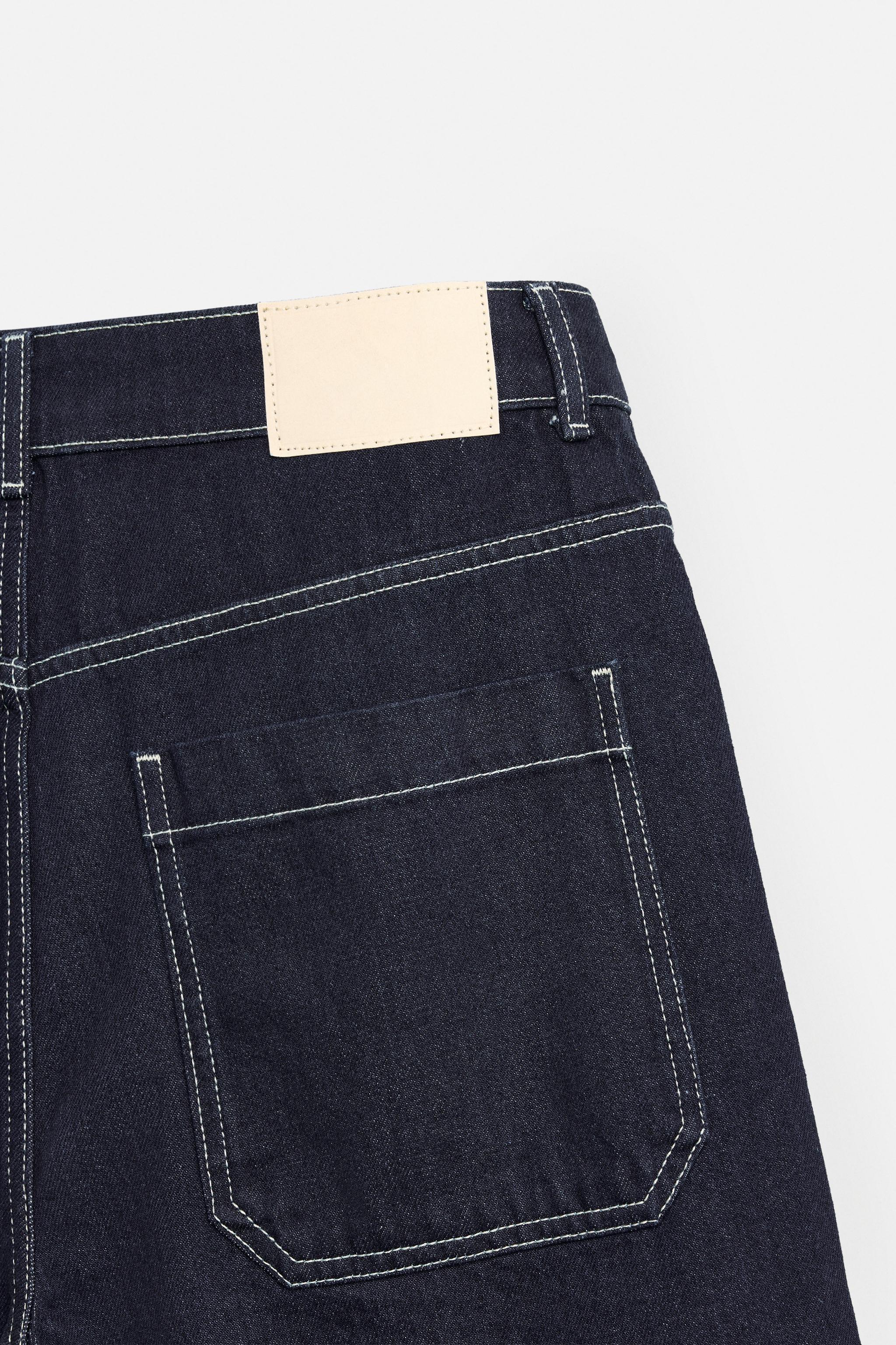 WIDE LEG BAGGY JEANS Product Image