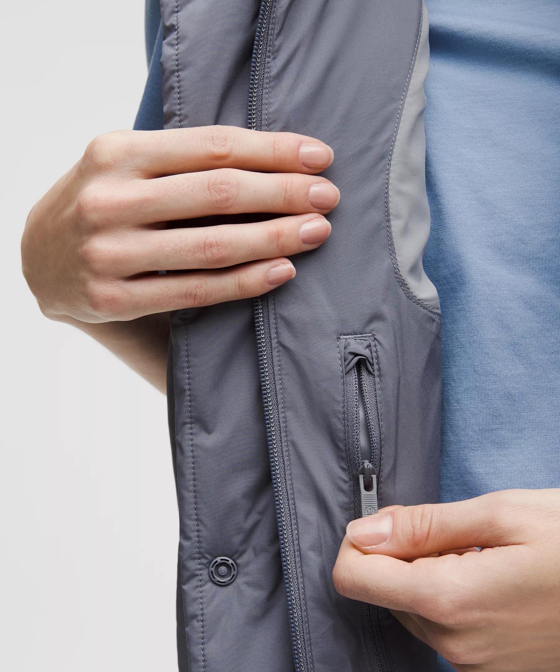 Wunder Puff 600-Down-Fill Cropped Vest Product Image