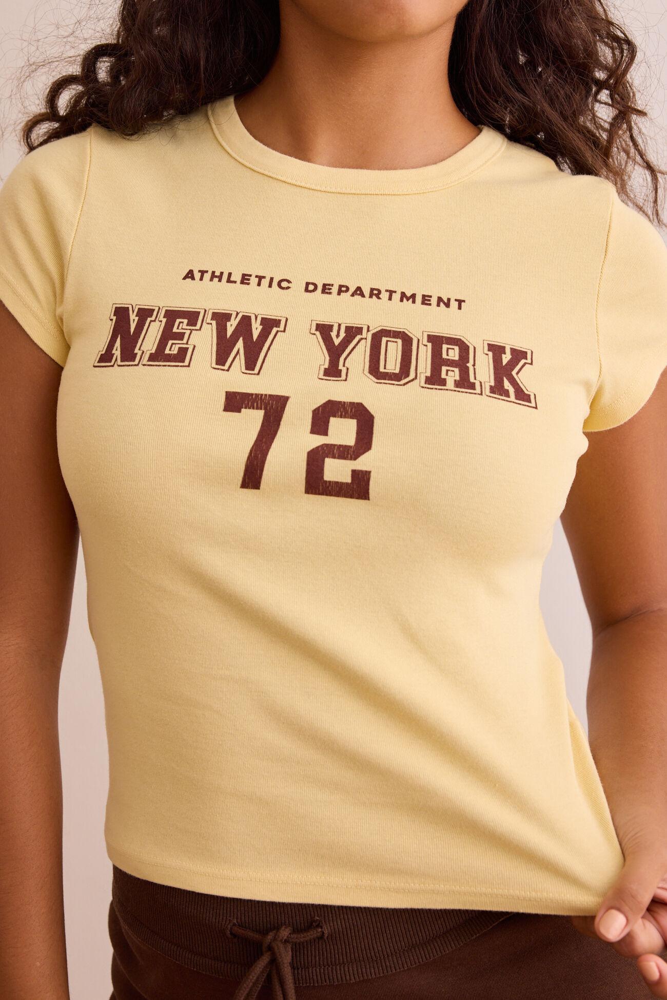 New York 72 Graphic Tee Product Image