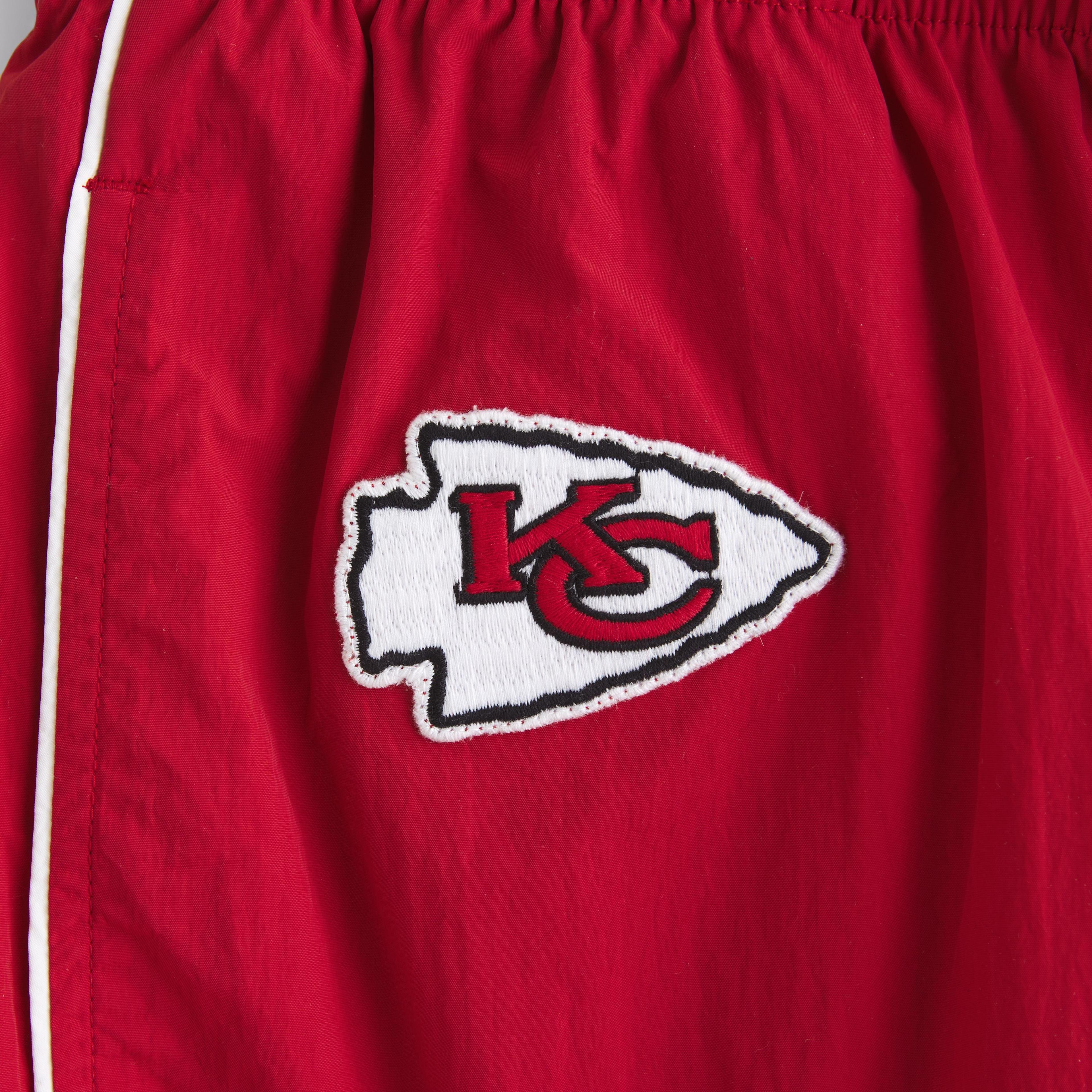 Kansas City Chiefs Graphic Nylon Sweatpant Product Image