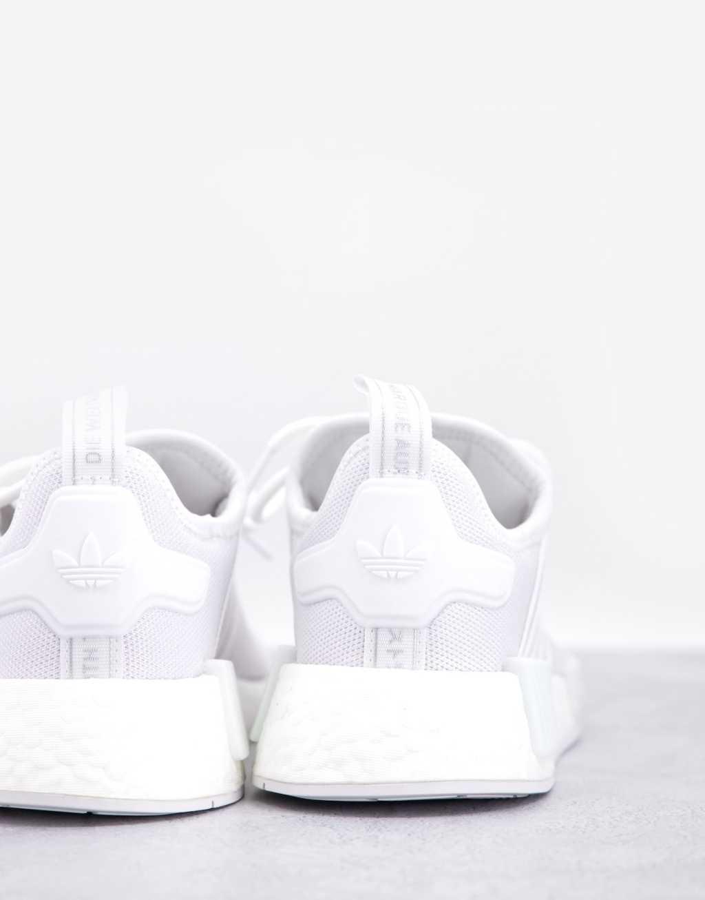 adidas Originals NMD_R1 sneakers in triple white - WHITE Product Image