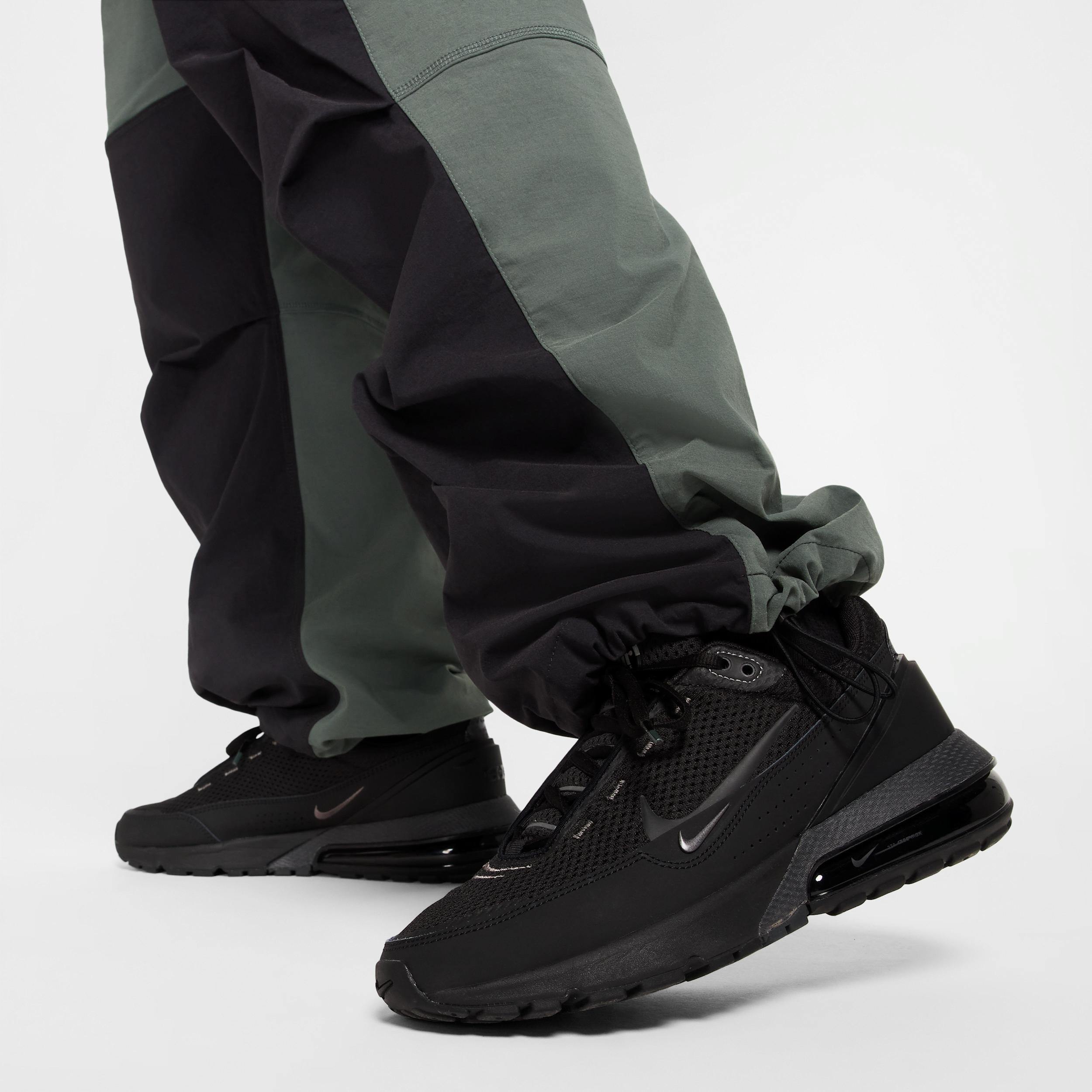 Nike Men's Tech Woven Oversized Pants Product Image