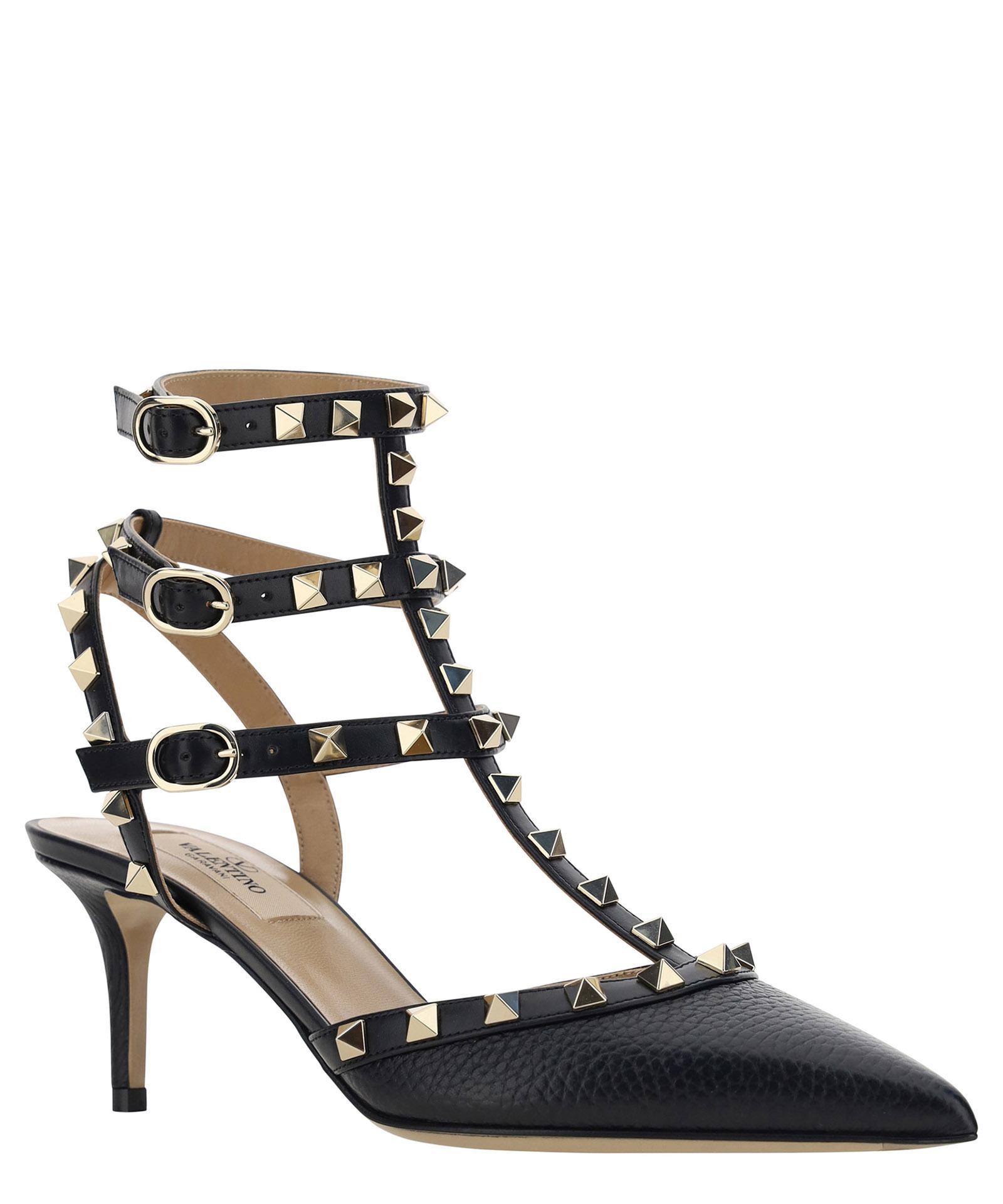 VALENTINO GARAVANI Rockstud Pumps In Black Product Image