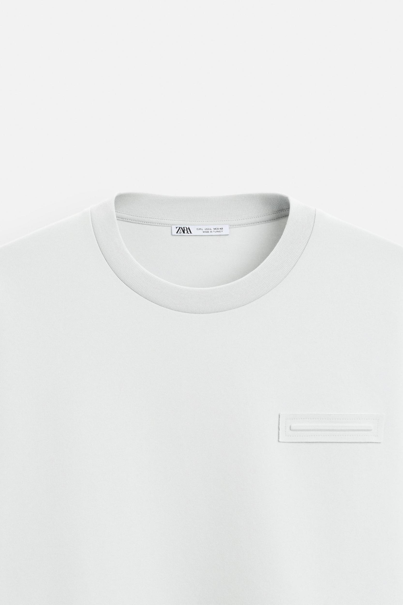 CREW NECK SWEATSHIRT WITH PATCH Product Image