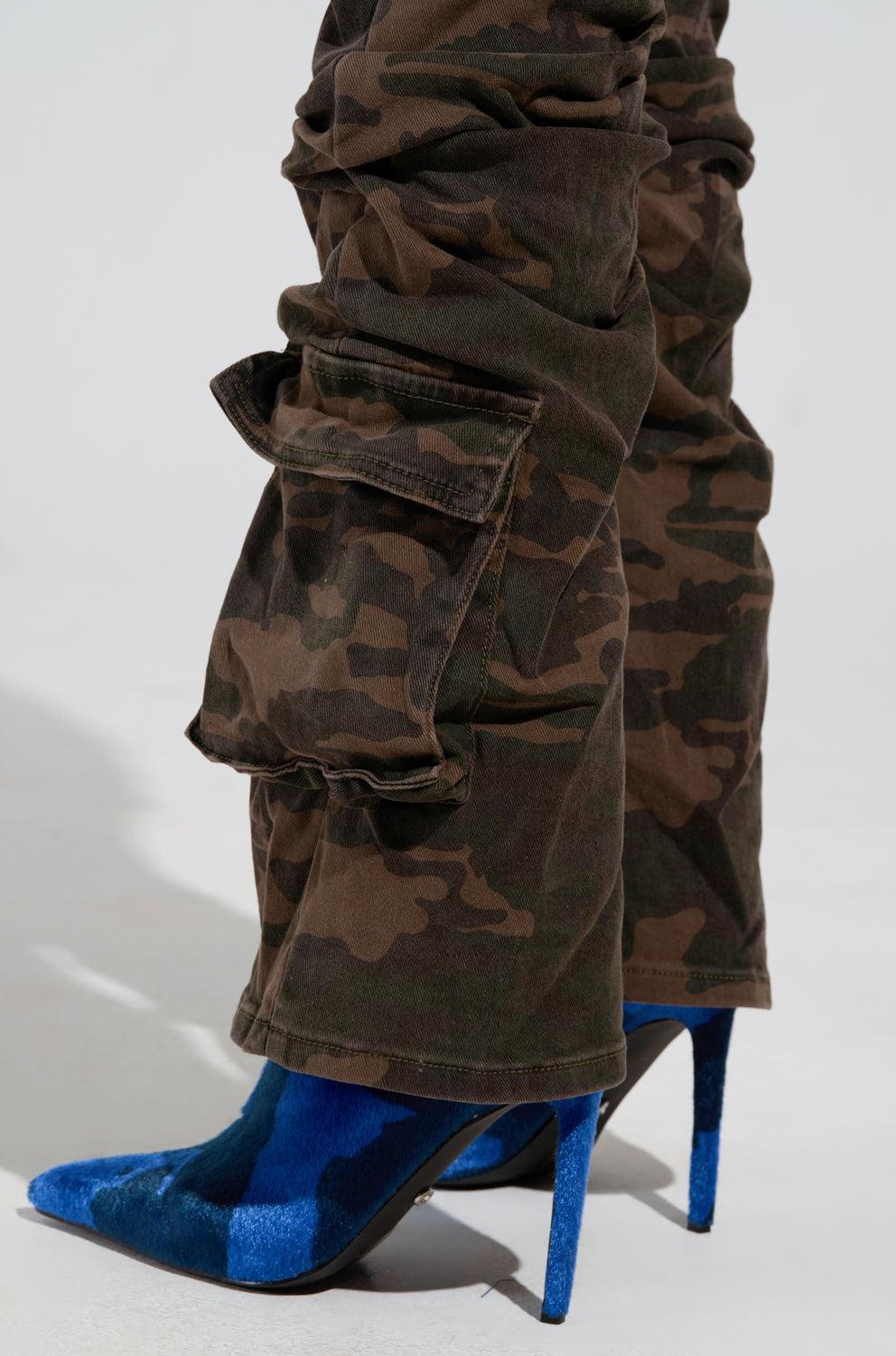 MAKE A MOVE CAMO PANT Product Image