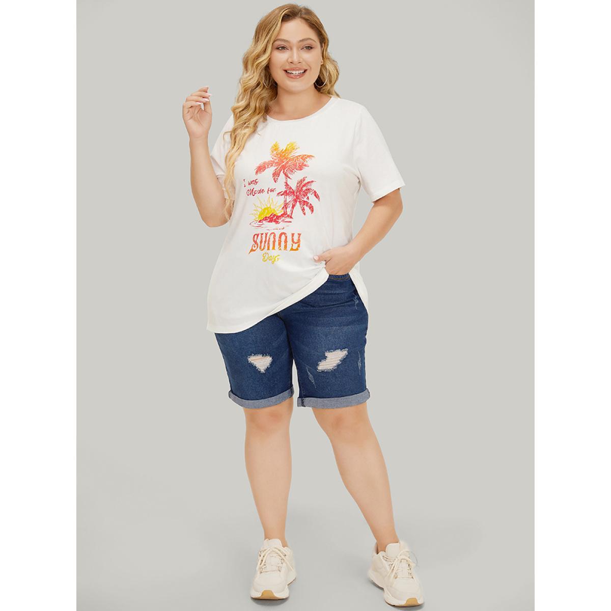 Plus Size Coconut Tree & Letter Print Drop Shoulder T-shirt White Women Casual Tropical Dailywear T-shirts BloomChic 28/5X Product Image