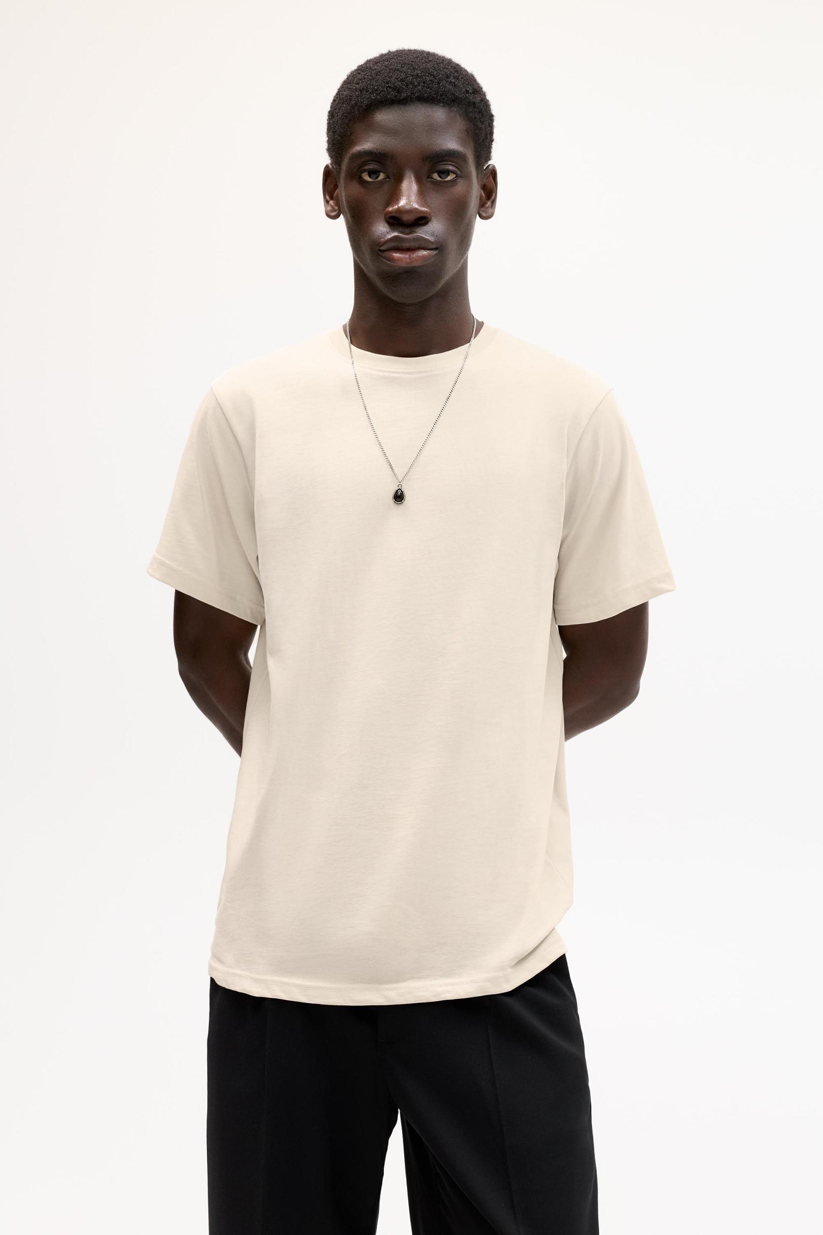 Basic short sleeve cotton T-shirt Product Image