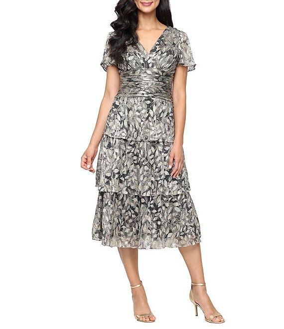 Ignite Evenings Bodre Flutter Sleeve Metallic Print Tiered Midi Dress Product Image