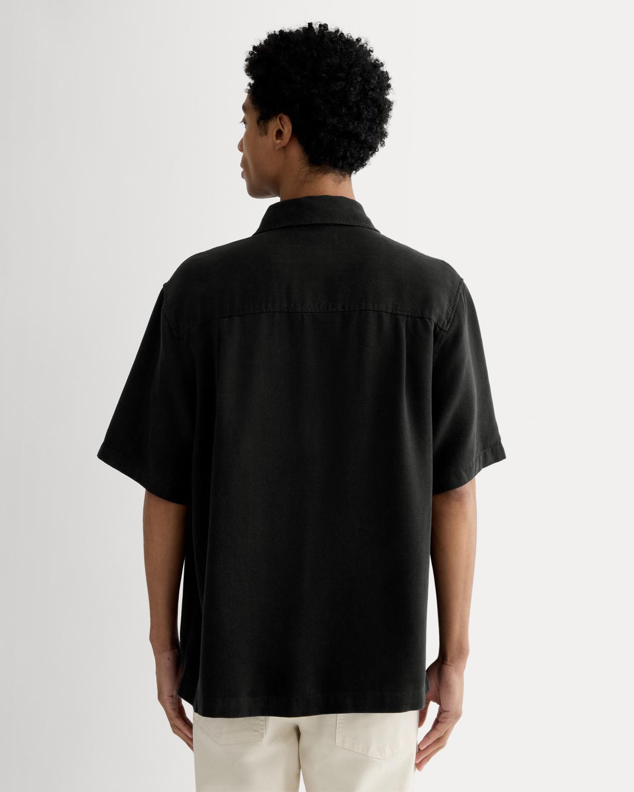 Mens Relaxed Utility Shirt in Buttersoft by Everlane Product Image