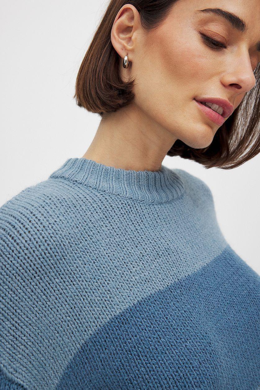 Round Neck Knitted Striped Sweater Product Image