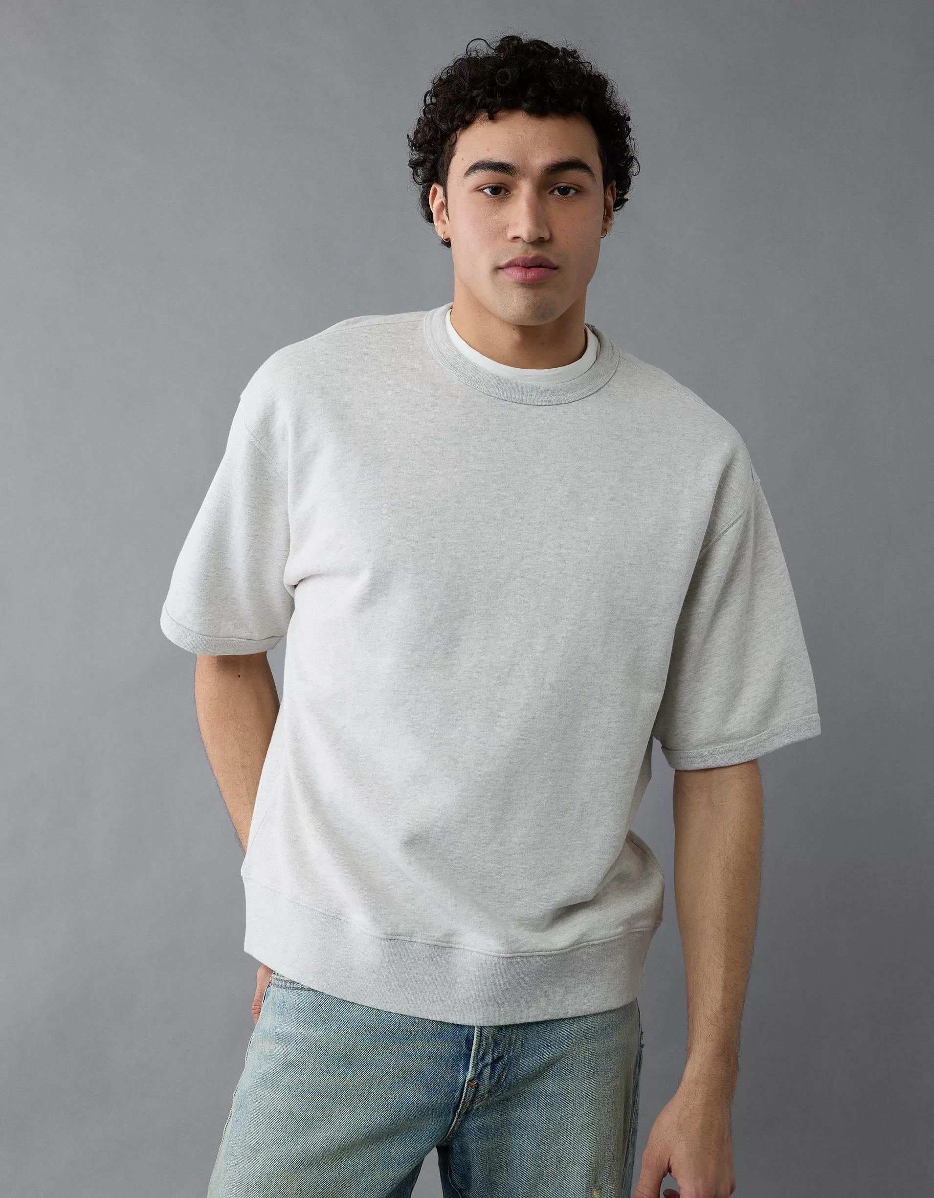AE Short-Sleeve Sweatshirt Product Image
