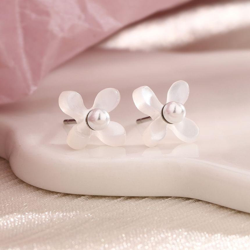 Flower Faux Pearl Stud Earring Product Image