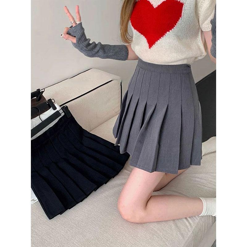 High Waist Plain Mini Pleated Skirt Product Image