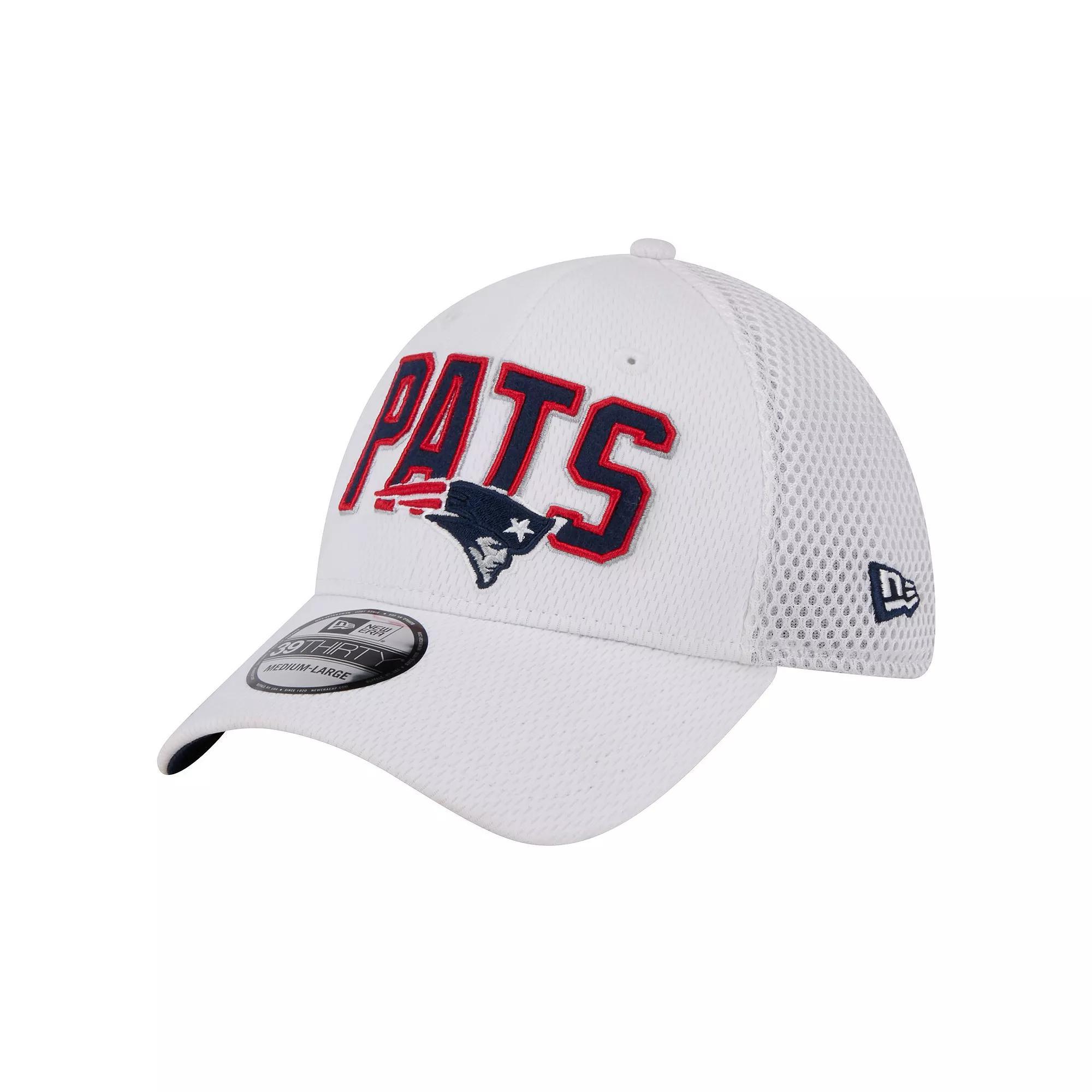 Men's New Era White New England Patriots Breakers 39THIRTY Flex Hat, Size: Large/XL Product Image